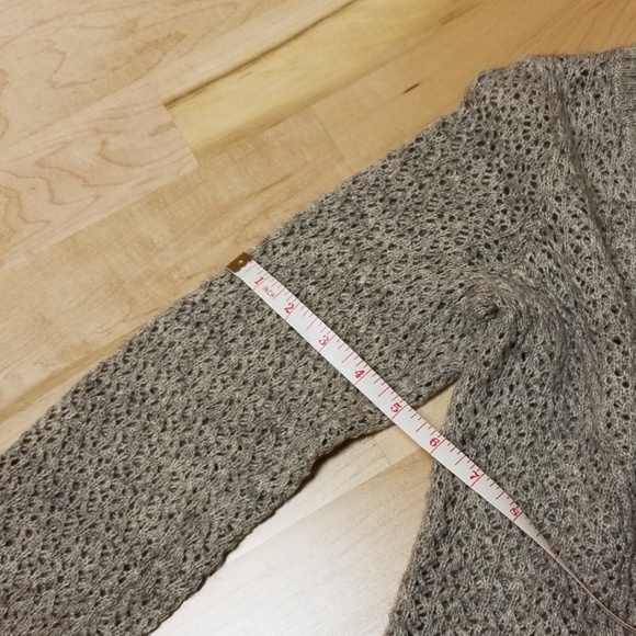 Oh Baby Maternity light sweater, Size S, EUC - Picture 6 of 6